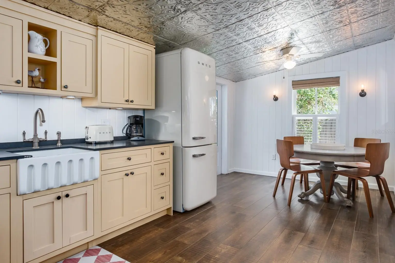 105 6TH AVENUE, ST PETE BEACH, FL, photo 9 of 42
