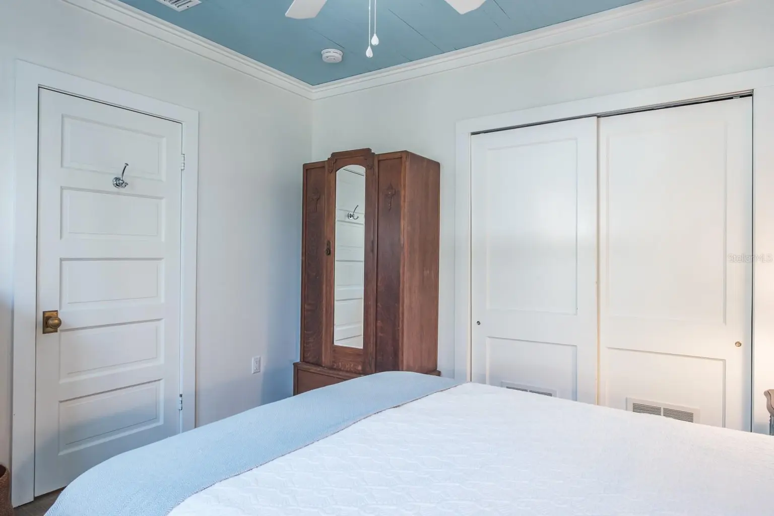 105 6TH AVENUE, ST PETE BEACH, FL, photo 11 of 42