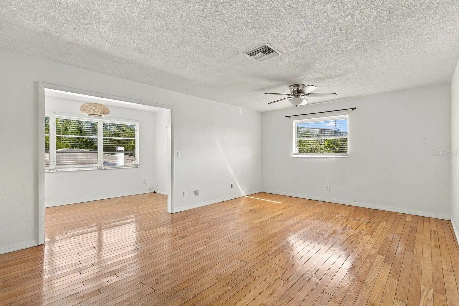610 INDIAN ROCKS ROAD N #299, BELLEAIR BLUFFS, FL, photo 4 of 28