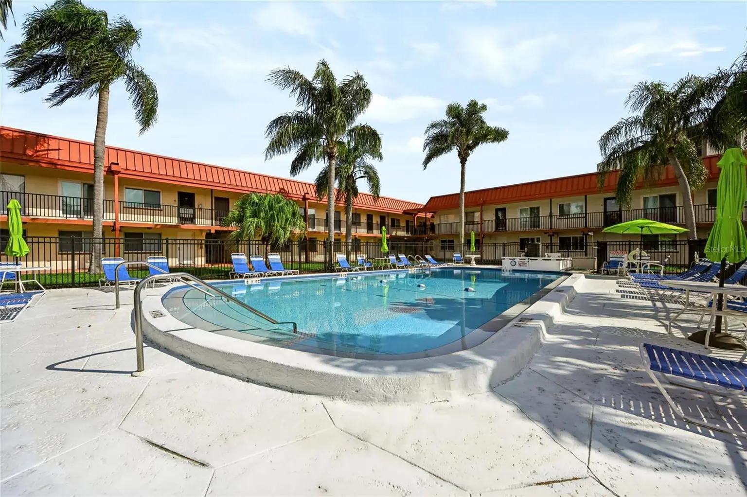 10365 PARADISE BOULEVARD #5, TREASURE ISLAND, FL, photo 17 of 30