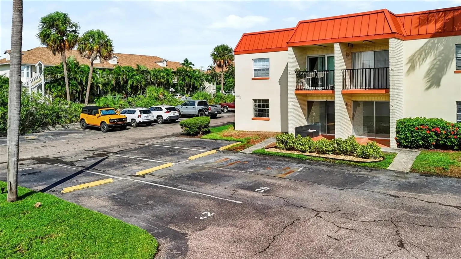 10365 PARADISE BOULEVARD #5, TREASURE ISLAND, FL, photo 23 of 30