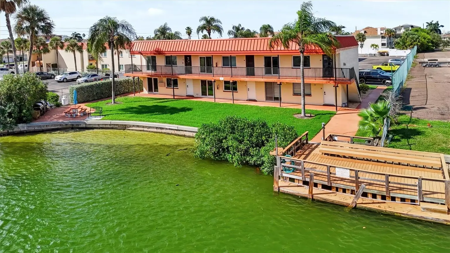 10365 PARADISE BOULEVARD #5, TREASURE ISLAND, FL, photo 25 of 30