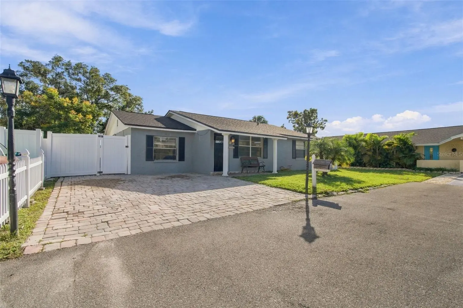 10118 WHEATLEY HILLS COURT, TAMPA, FL, photo 4 of 76
