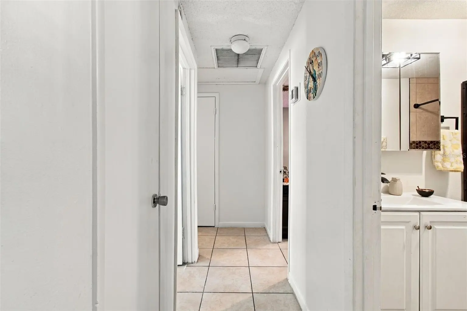 10118 WHEATLEY HILLS COURT, TAMPA, FL, photo 21 of 76