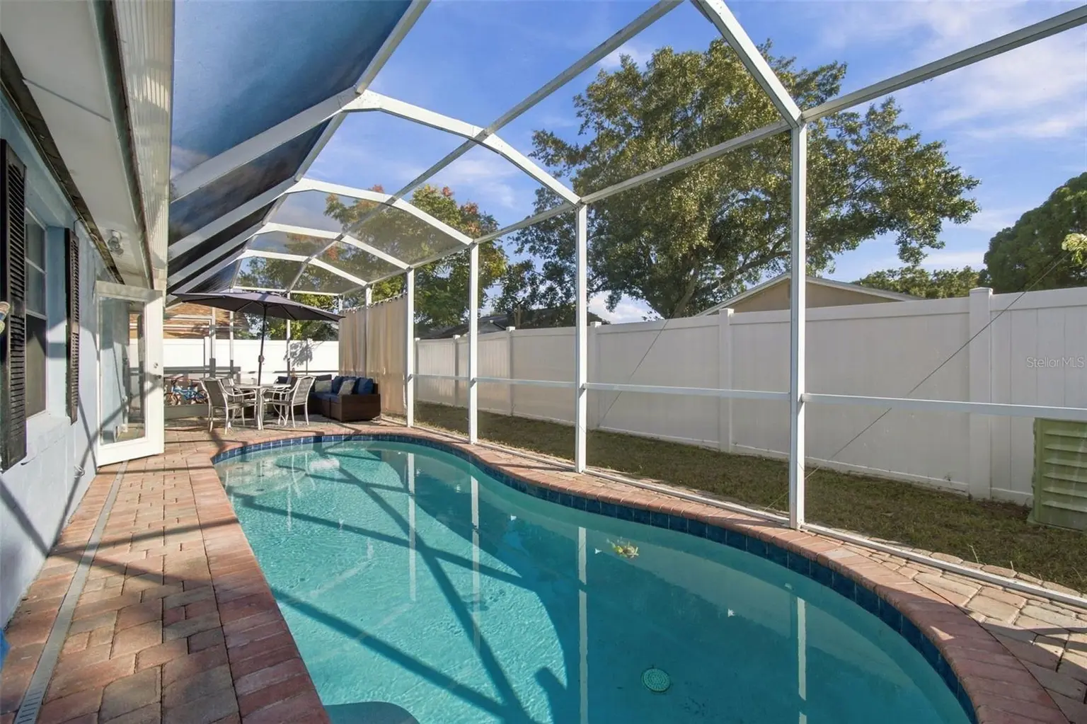 10118 WHEATLEY HILLS COURT, TAMPA, FL, photo 2 of 76