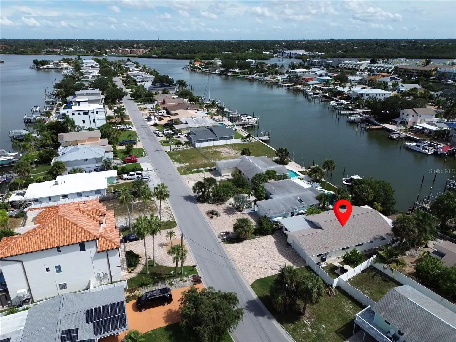 307 LA HACIENDA DRIVE, INDIAN ROCKS BEACH, FL, photo 2 of 39