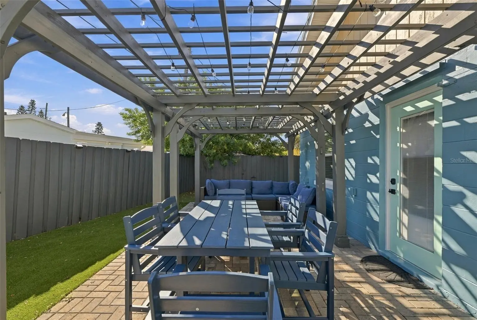 14019 W PARSLEY DRIVE, MADEIRA BEACH, FL, photo 16 of 33