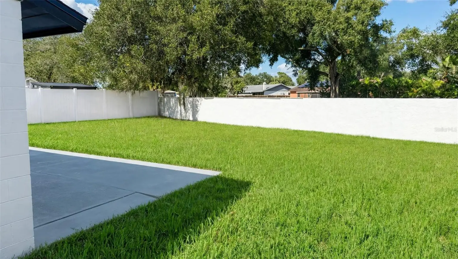 6807 WHITE CLIFFS WAY, TAMPA, FL, photo 18 of 19