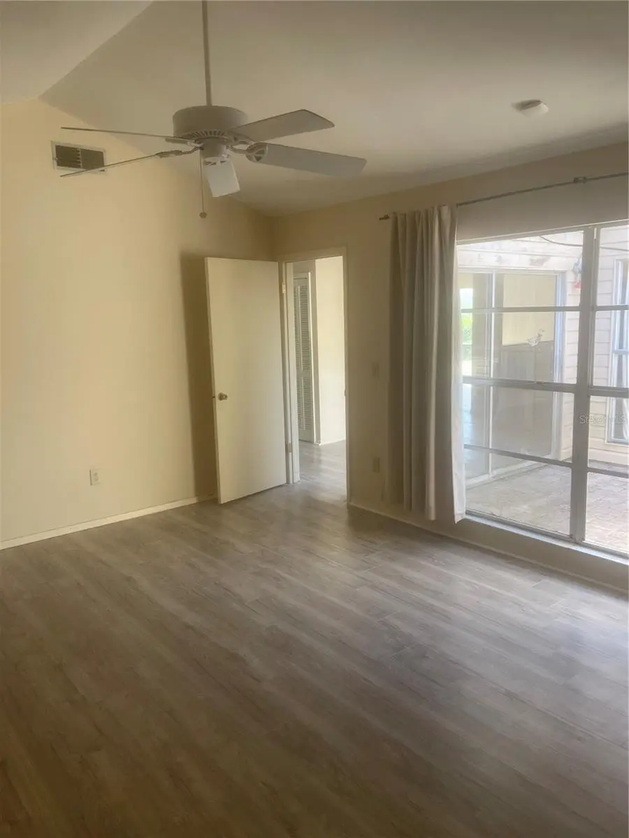 10842 VENICE CIRCLE, TAMPA, FL, photo 11 of 20