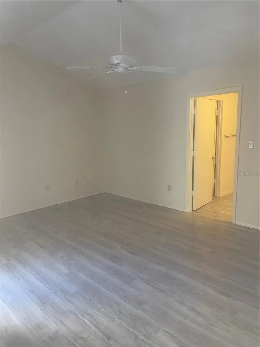 10842 VENICE CIRCLE, TAMPA, FL, photo 10 of 20