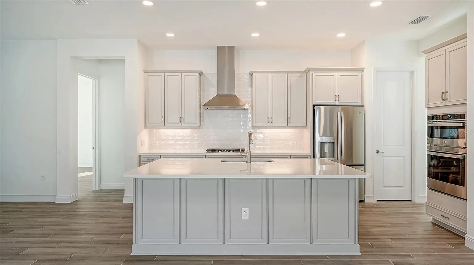 Canoe Creek home, photo 7 of 8