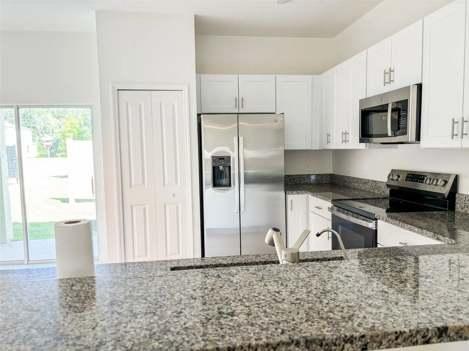 10268 HONEY HAMMOCK WAY, SAN ANTONIO, FL, photo 10 of 23