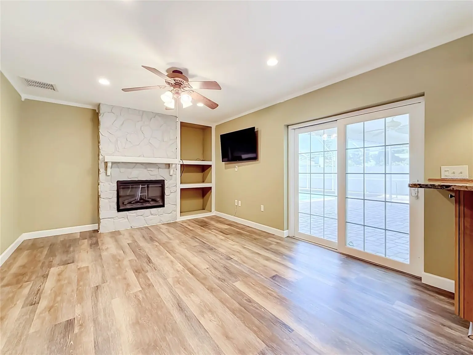 3120 SWAN LANE, SAFETY HARBOR, FL, photo 20 of 50