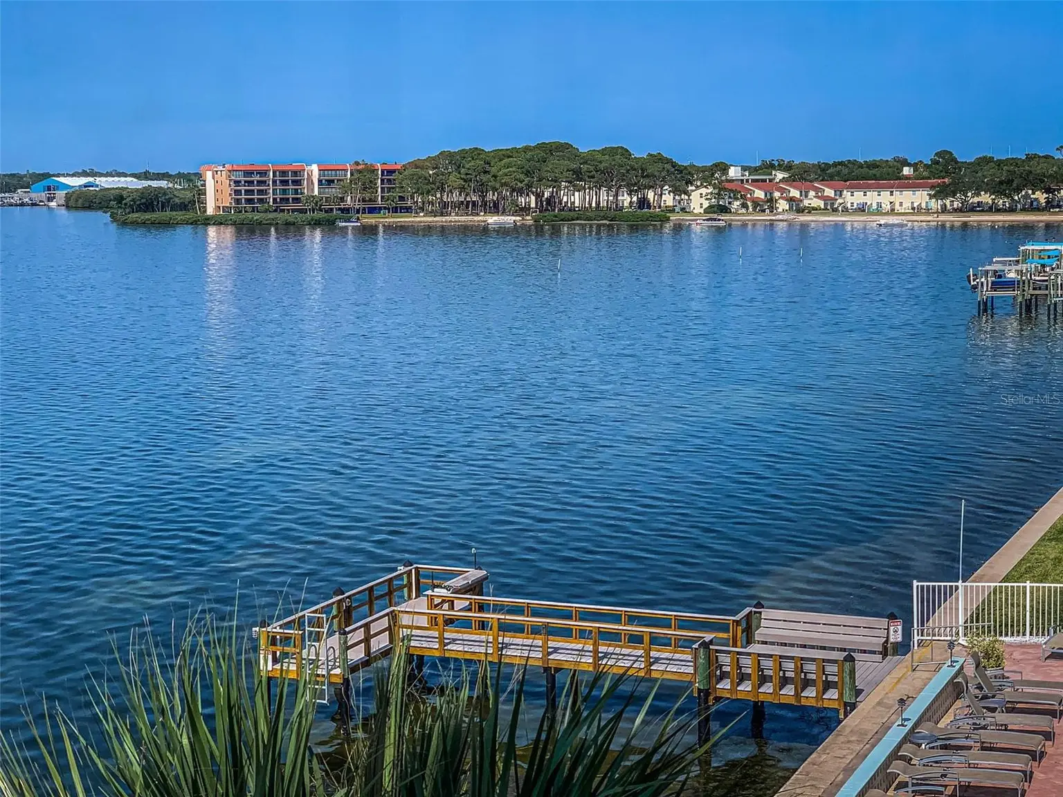 200 WOODETTE DRIVE #401A, DUNEDIN, FL, photo 8 of 45