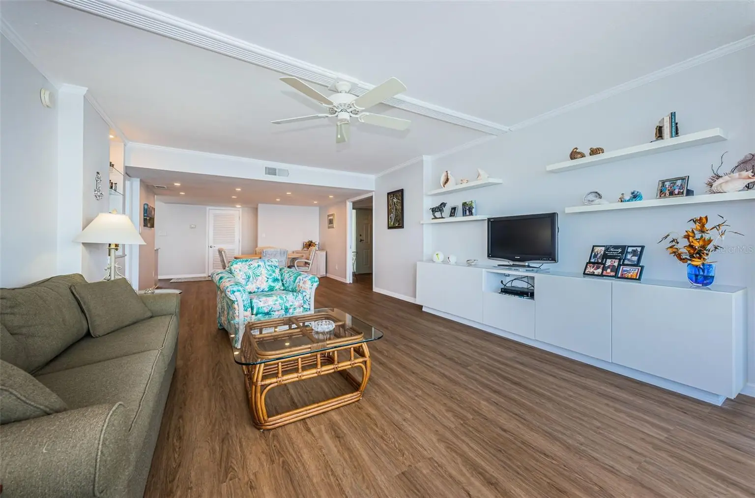 200 WOODETTE DRIVE #401A, DUNEDIN, FL, photo 13 of 45