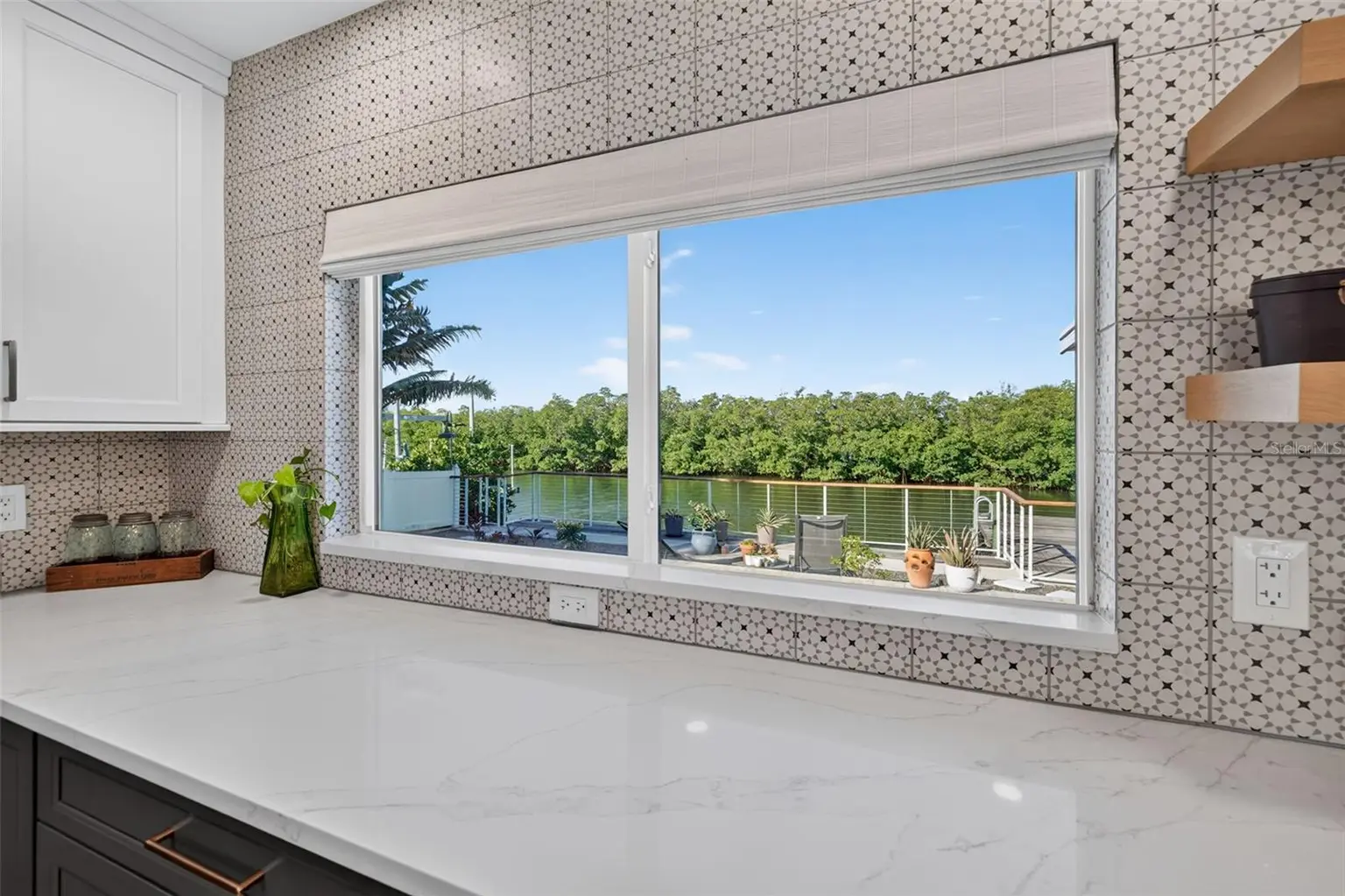 4606 BAY CREST DRIVE, TAMPA, FL, photo 12 of 57