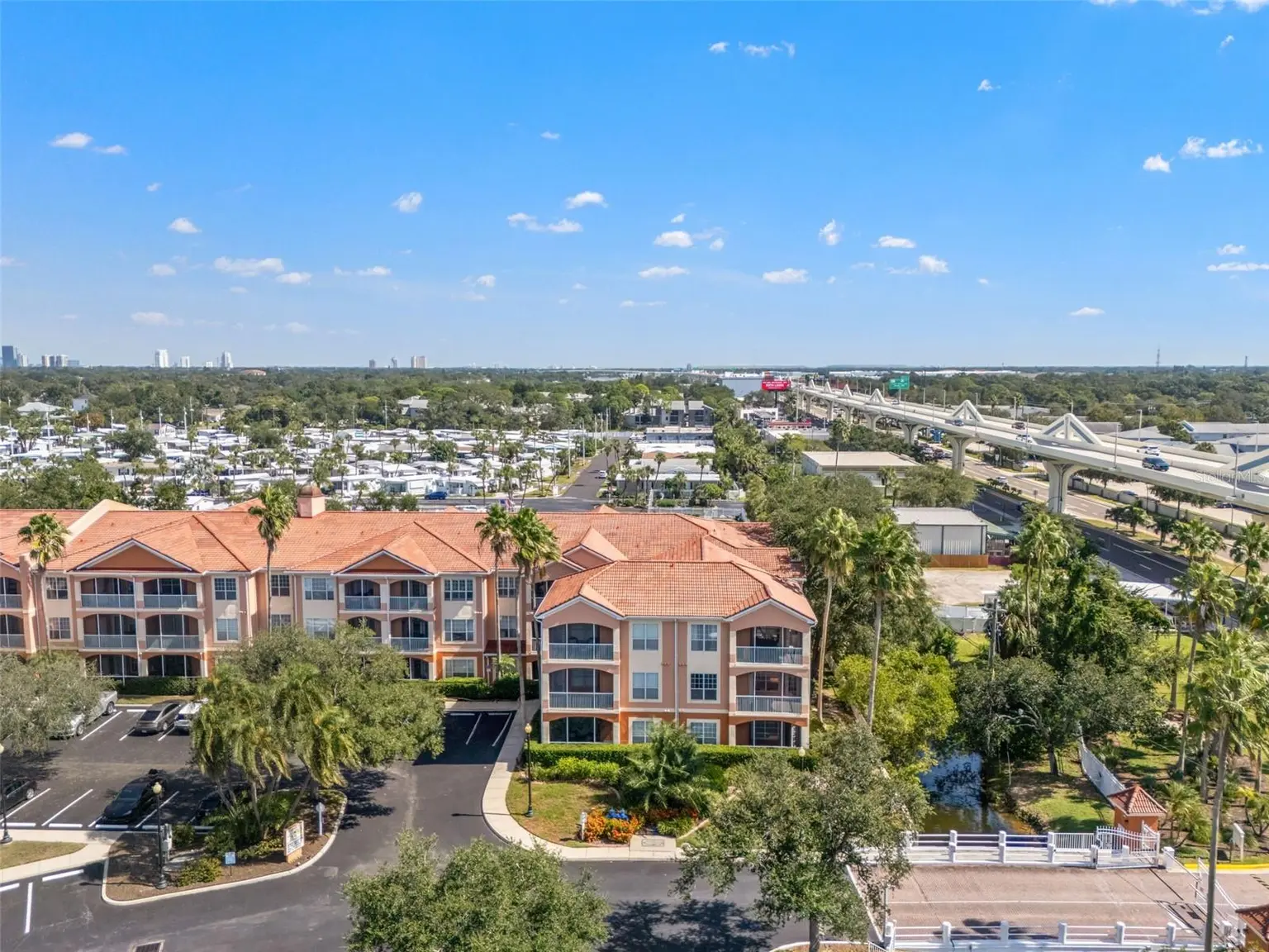 5000 CULBREATH KEY WAY #1-319, TAMPA, FL, photo 4 of 45