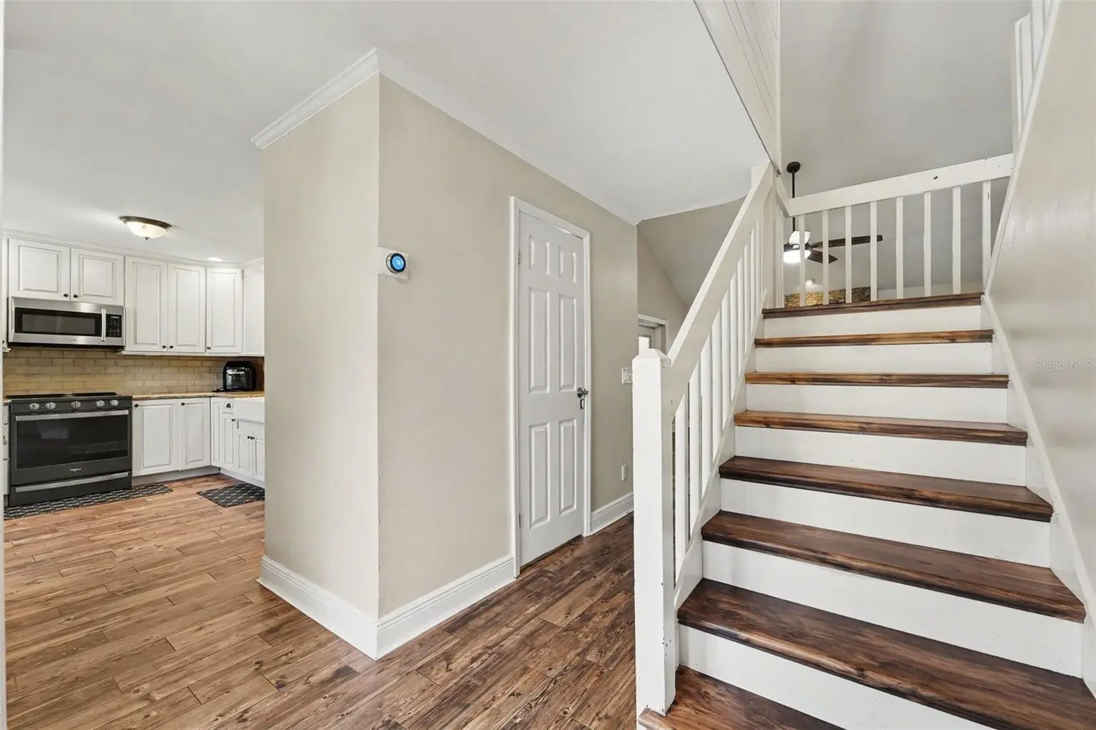 6307 SONGBIRD WAY, TAMPA, FL, photo 6 of 26