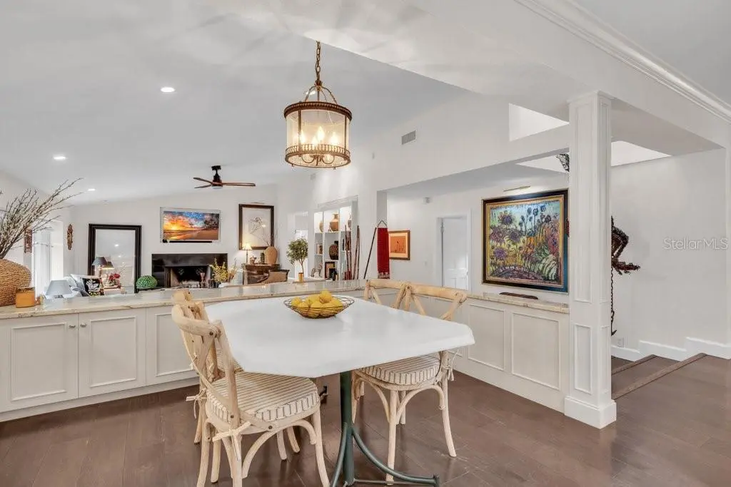 1184 WEYBRIDGE LANE, DUNEDIN, FL, photo 8 of 93