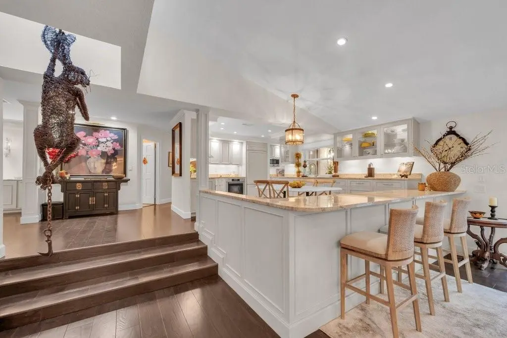1184 WEYBRIDGE LANE, DUNEDIN, FL, photo 13 of 93