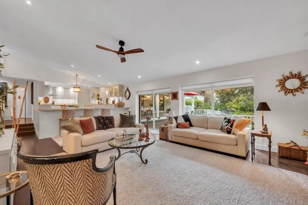 1184 WEYBRIDGE LANE, DUNEDIN, FL, photo 16 of 93