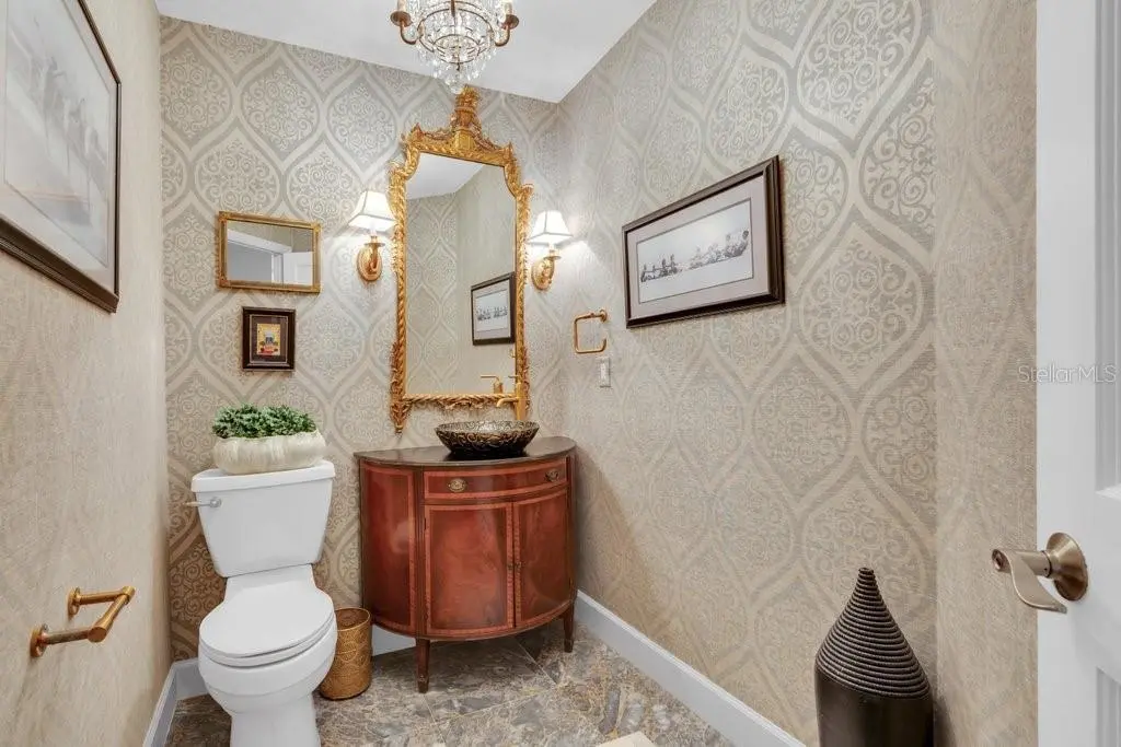 1184 WEYBRIDGE LANE, DUNEDIN, FL, photo 34 of 93