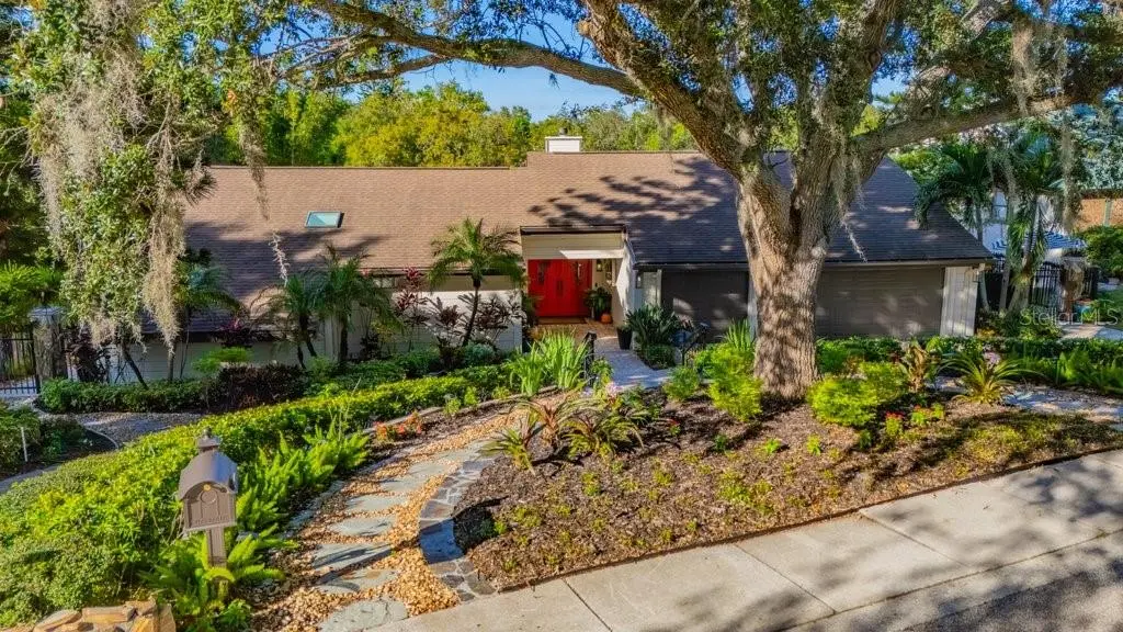 1184 WEYBRIDGE LANE, DUNEDIN, FL, photo 36 of 93