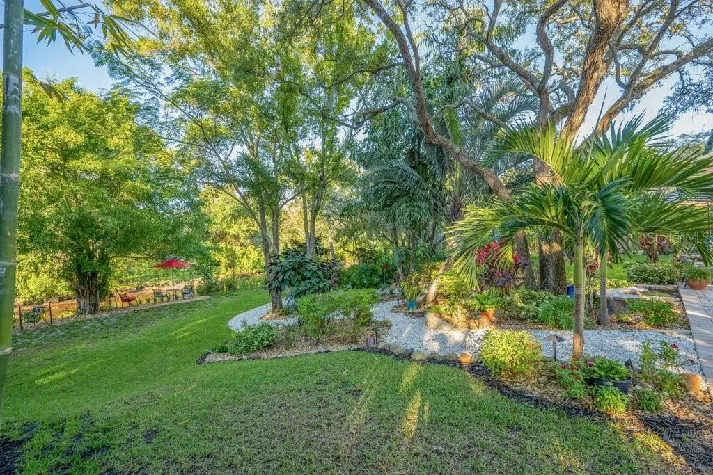 1184 WEYBRIDGE LANE, DUNEDIN, FL, photo 72 of 93
