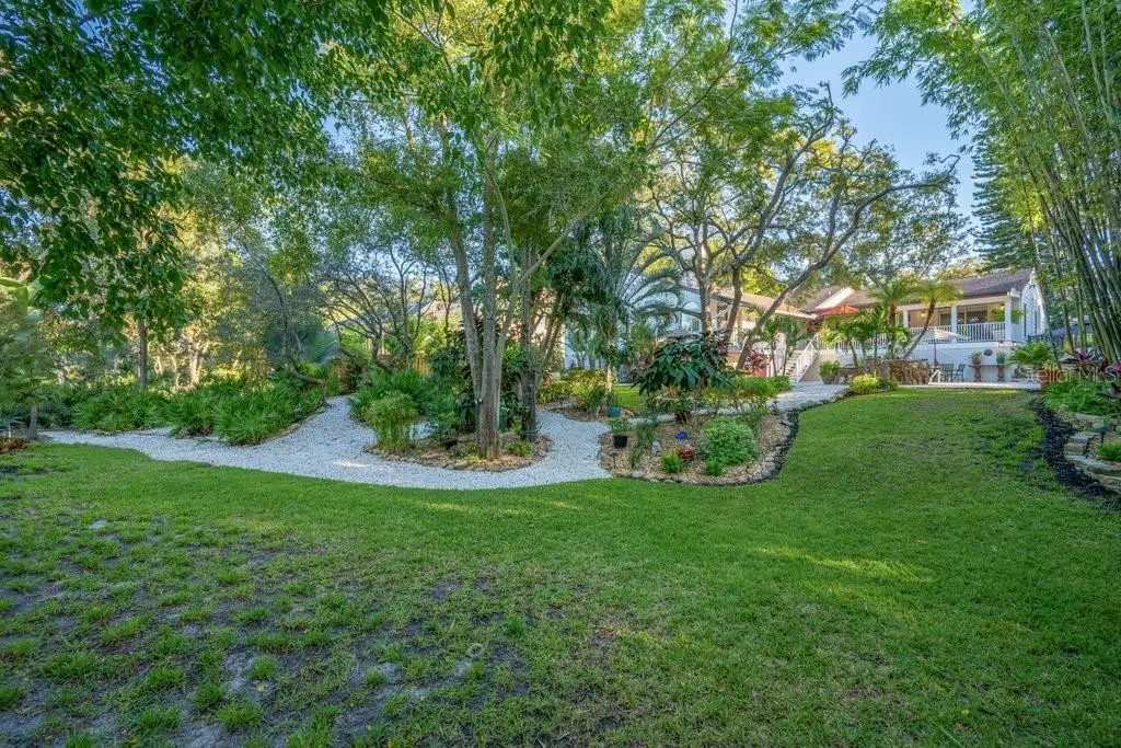 1184 WEYBRIDGE LANE, DUNEDIN, FL, photo 74 of 93