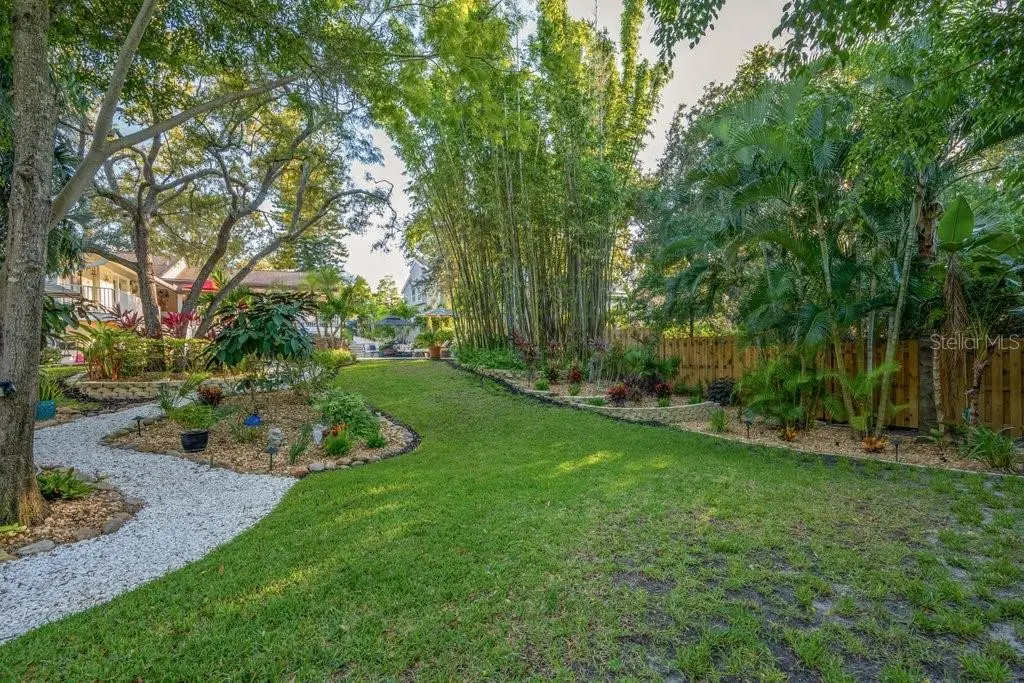 1184 WEYBRIDGE LANE, DUNEDIN, FL, photo 75 of 93