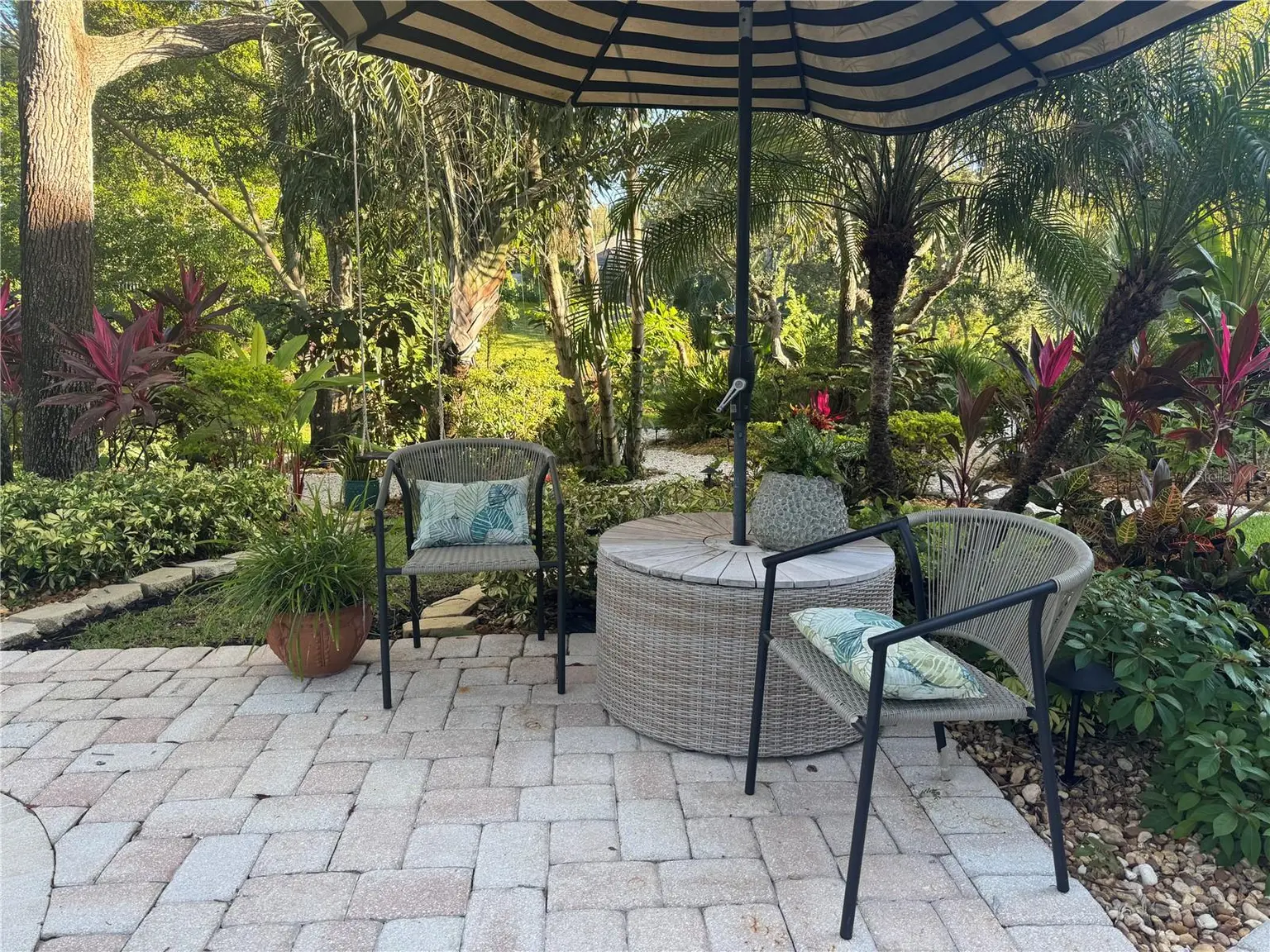 1184 WEYBRIDGE LANE, DUNEDIN, FL, photo 84 of 93