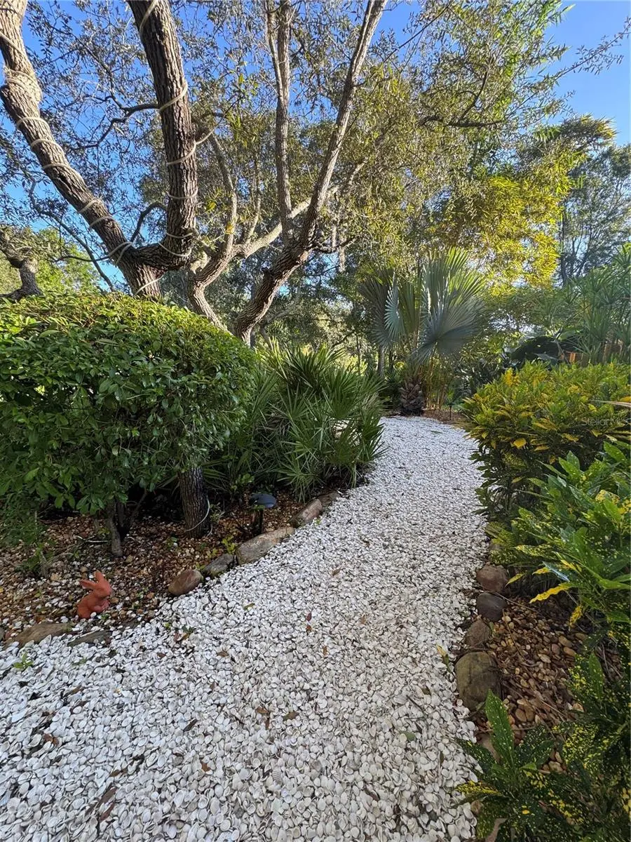 1184 WEYBRIDGE LANE, DUNEDIN, FL, photo 90 of 93