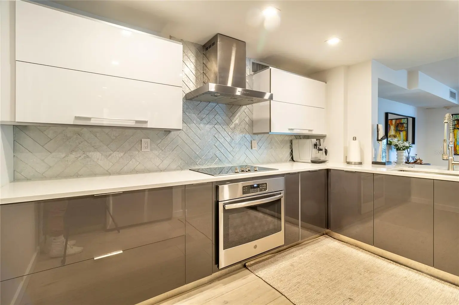 2611 BAYSHORE BOULEVARD #205, TAMPA, FL, photo 3 of 34