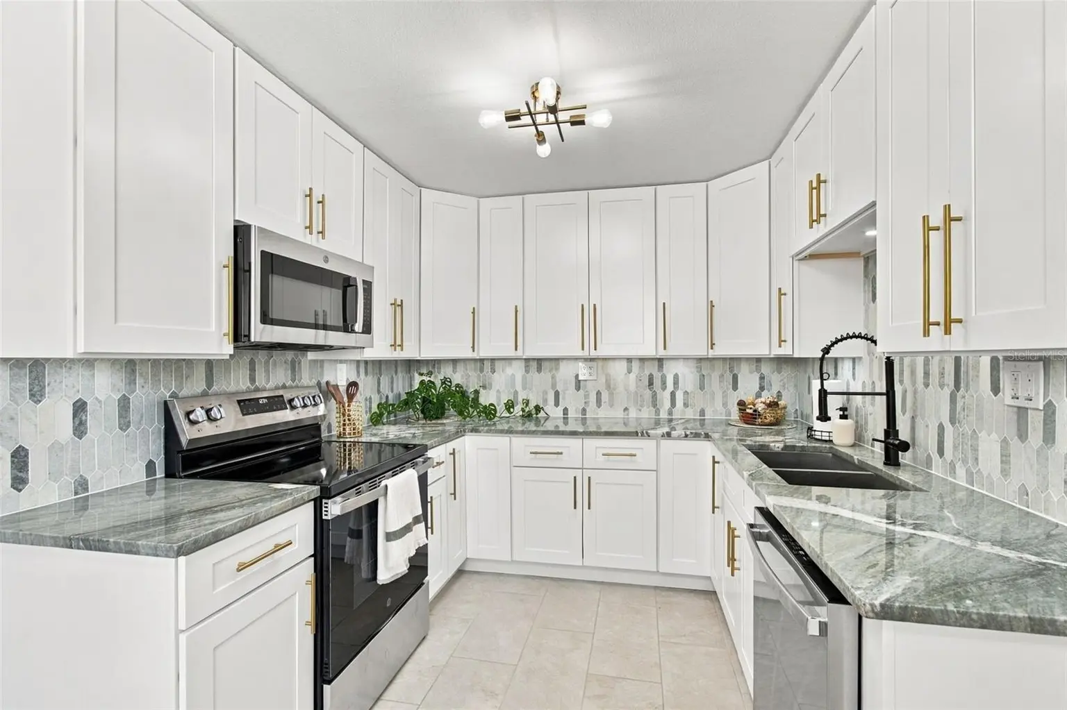 1119 63RD STREET S, GULFPORT, FL, photo 10 of 52