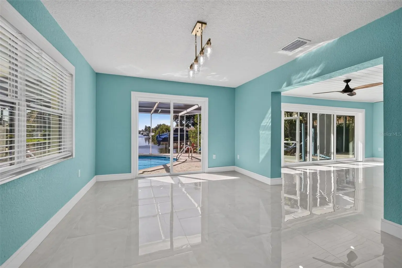 4643 BAY CREST DRIVE, TAMPA, FL, photo 14 of 49