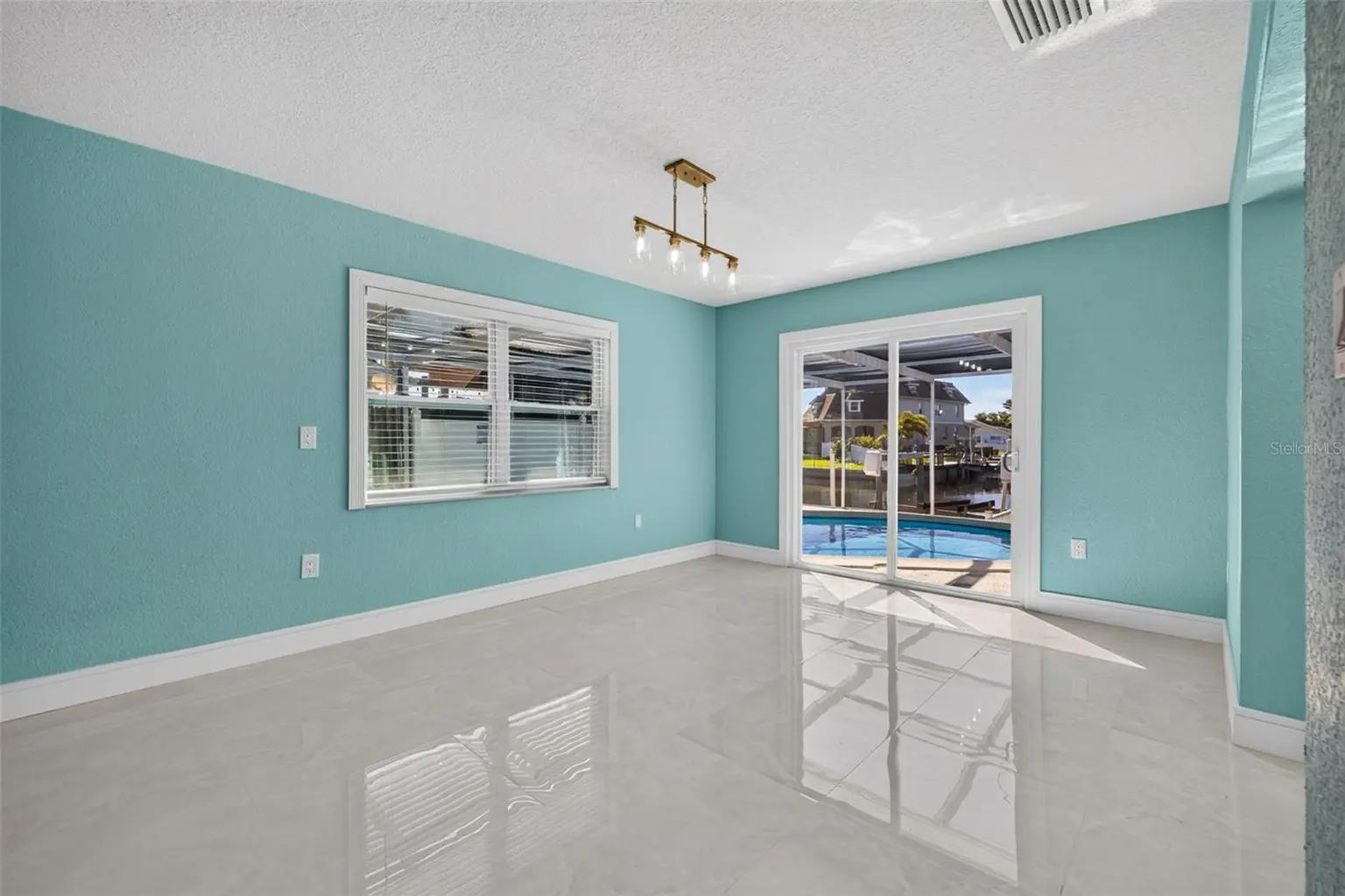 4643 BAY CREST DRIVE, TAMPA, FL, photo 16 of 49