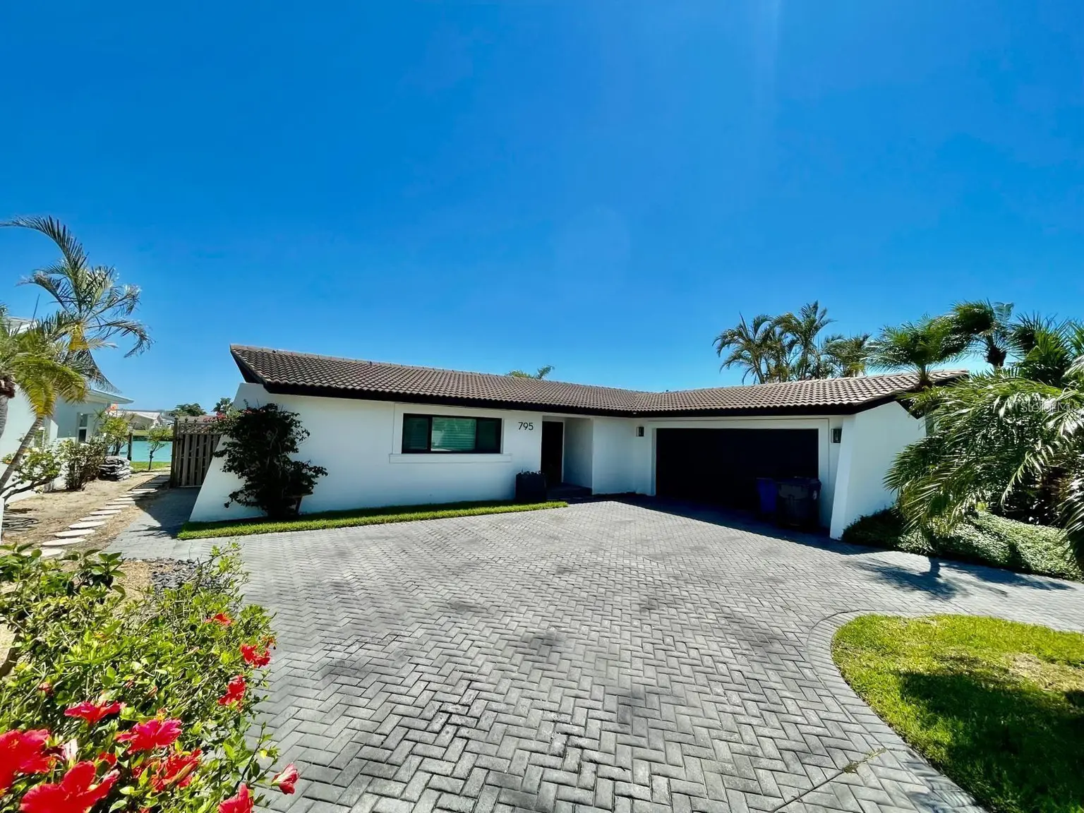 795 119TH AVENUE, TREASURE ISLAND, FL, photo 1 of 2