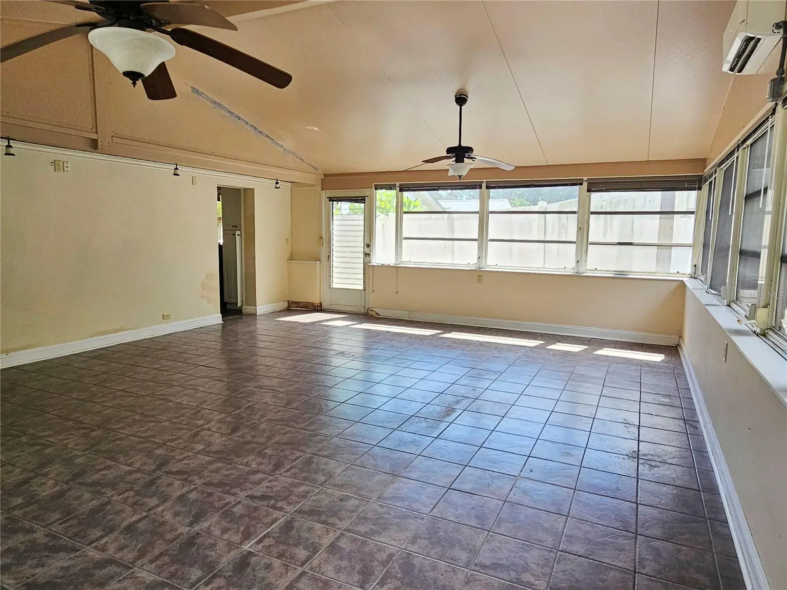 1200 WOODDELL DRIVE, SAFETY HARBOR, FL, photo 11 of 20