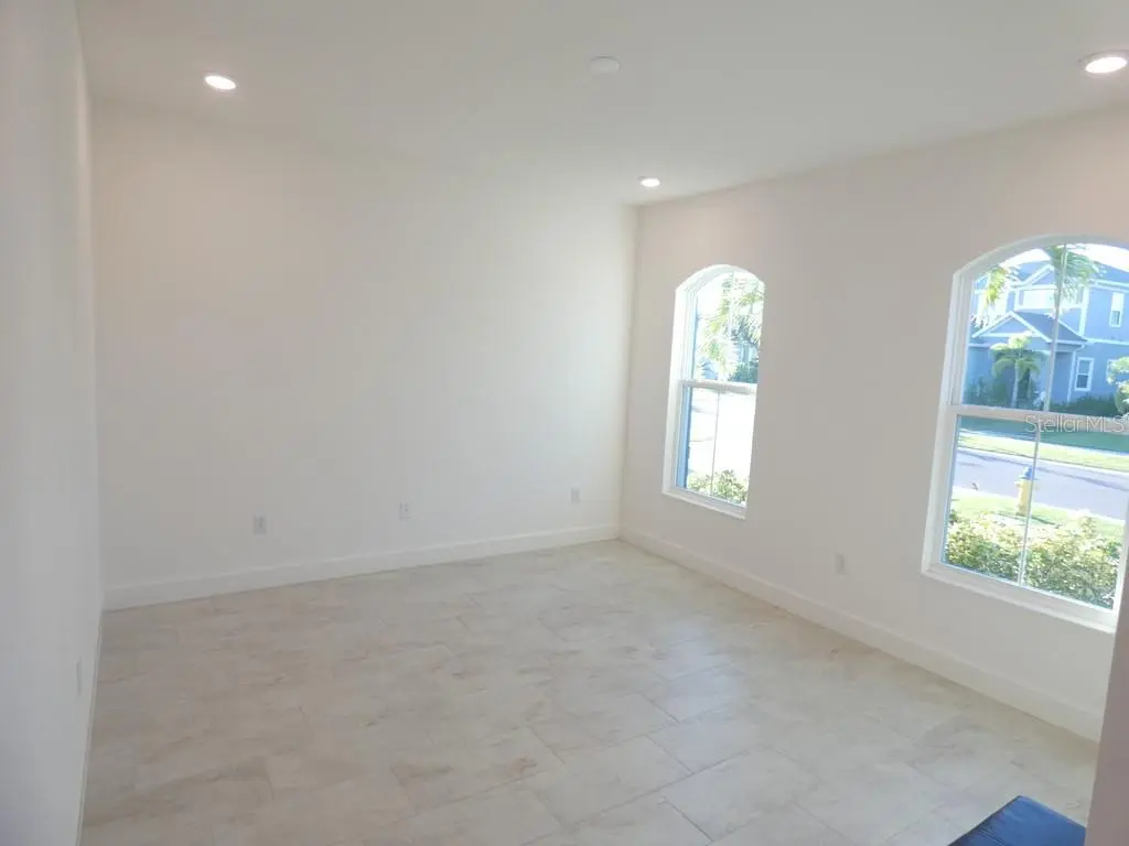958 SIGNET DRIVE, APOLLO BEACH, FL, photo 4 of 59