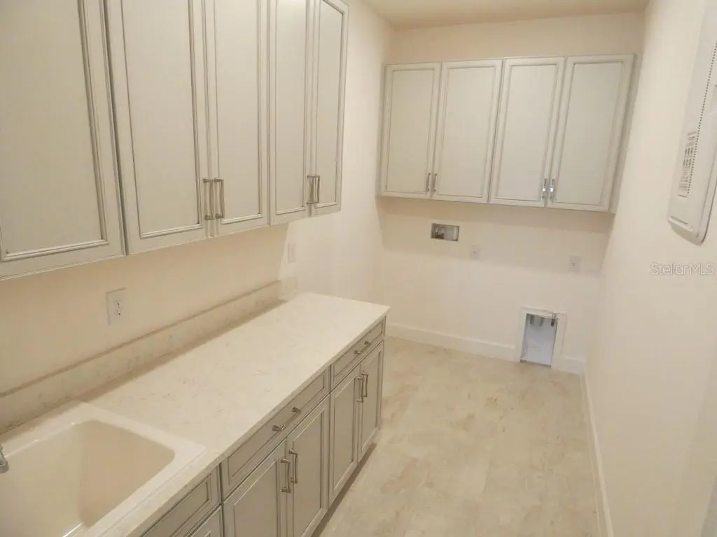 958 SIGNET DRIVE, APOLLO BEACH, FL, photo 7 of 59