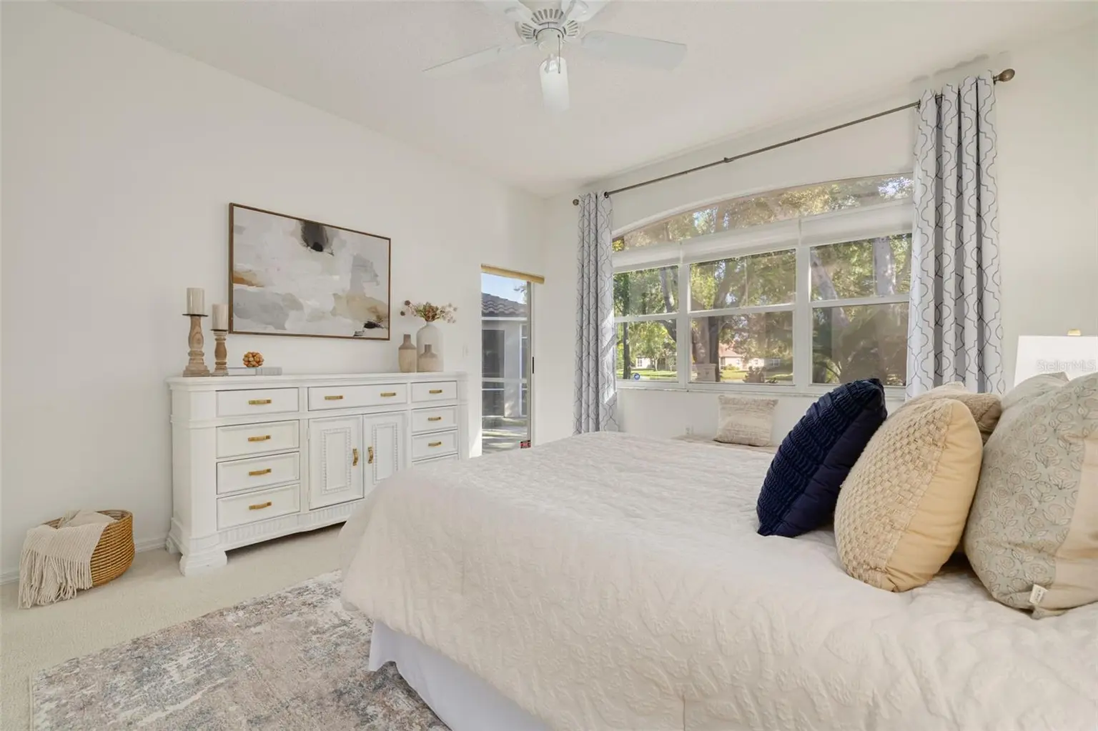 3755 DARSTON STREET, PALM HARBOR, FL, photo 15 of 32