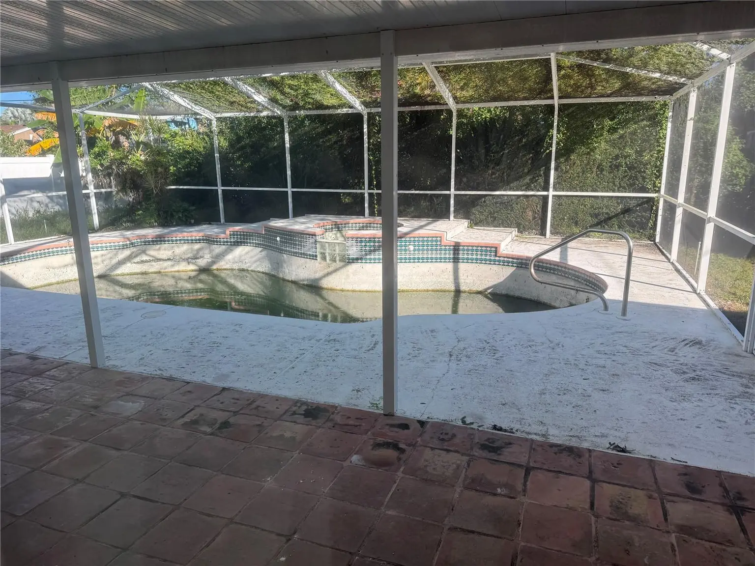1640 KAY DRIVE, LARGO, FL, photo 2 of 12