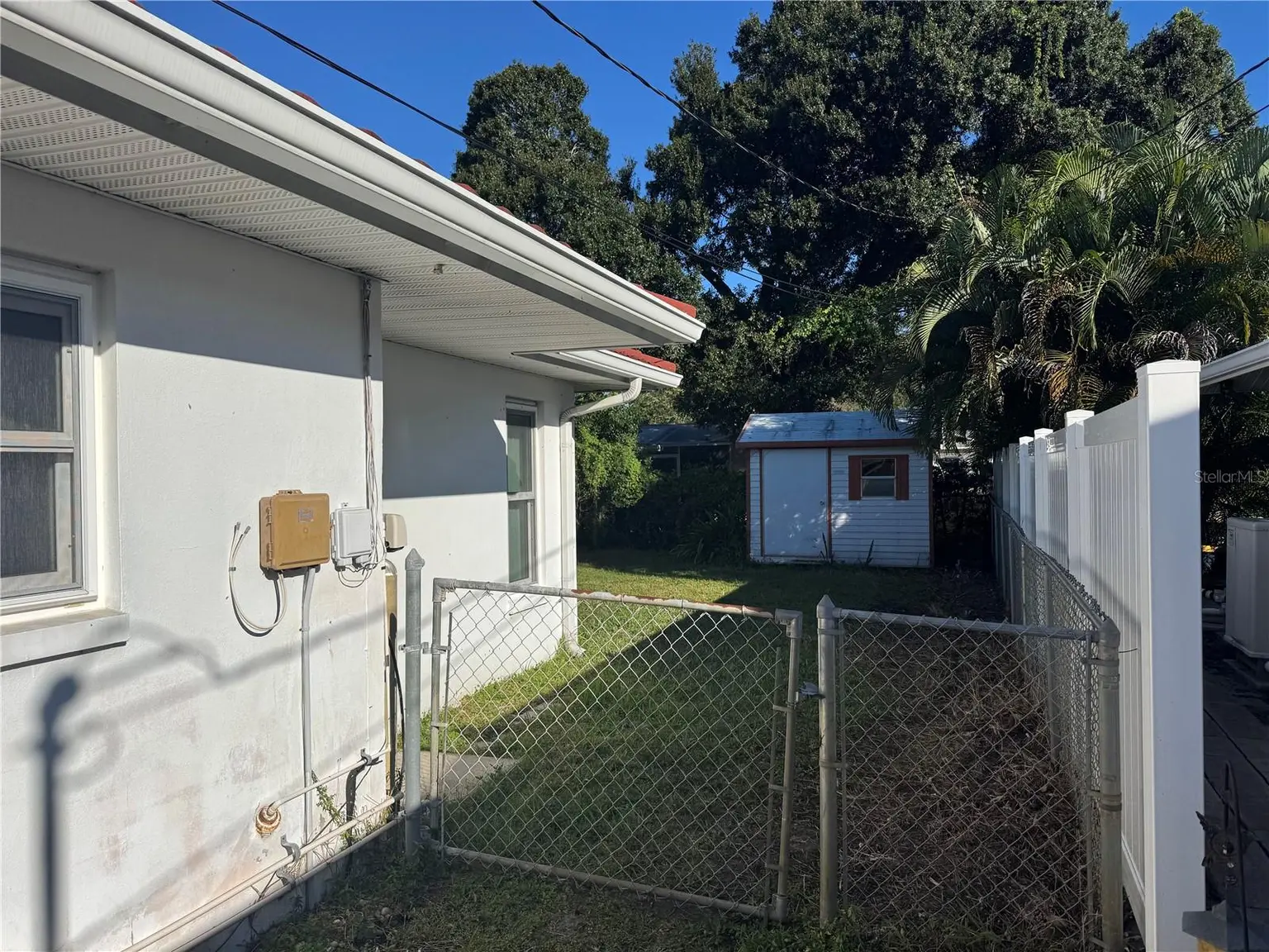 1640 KAY DRIVE, LARGO, FL, photo 3 of 12