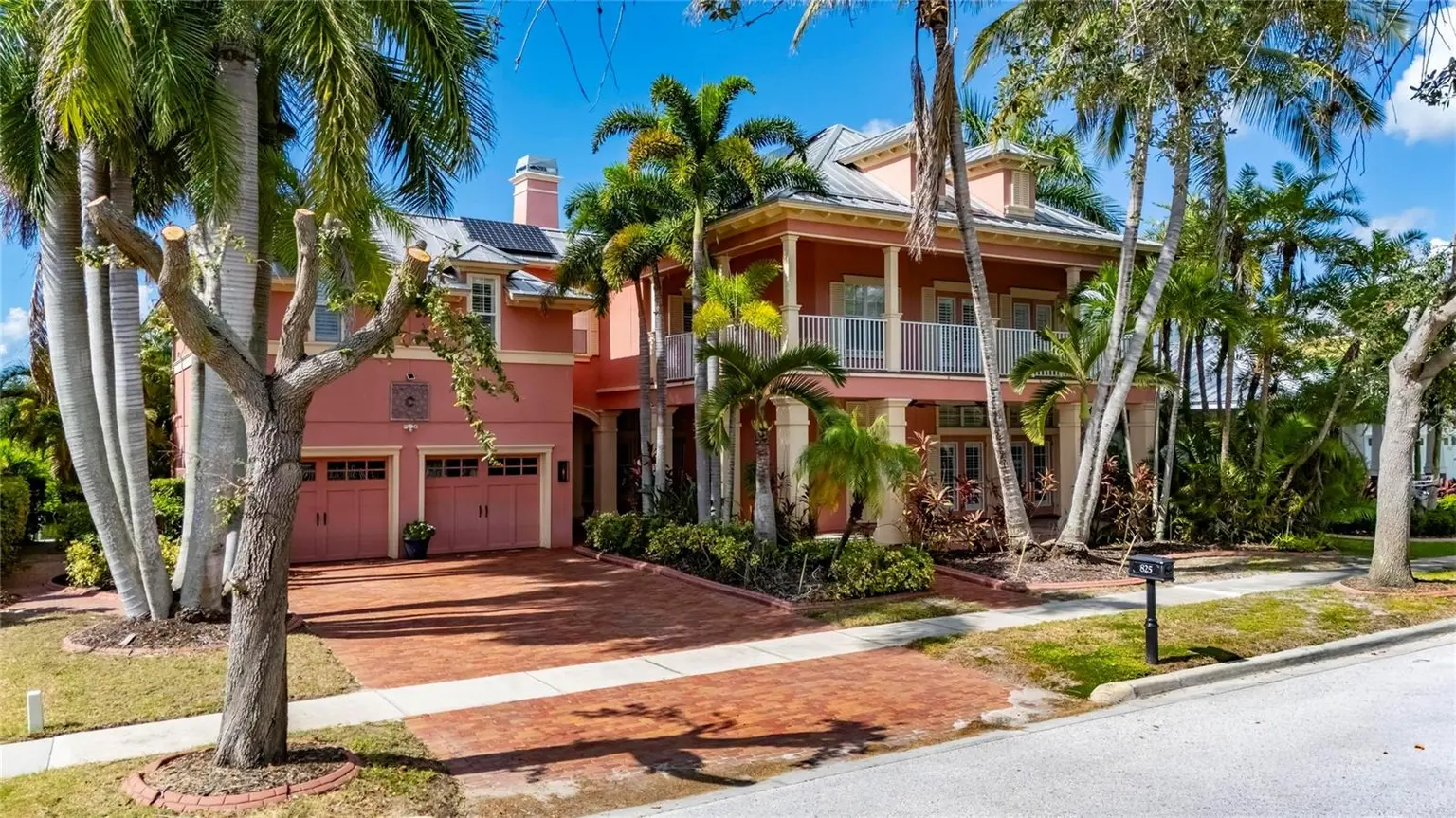 825 ISLEBAY DRIVE, APOLLO BEACH, FL, photo 1 of 100