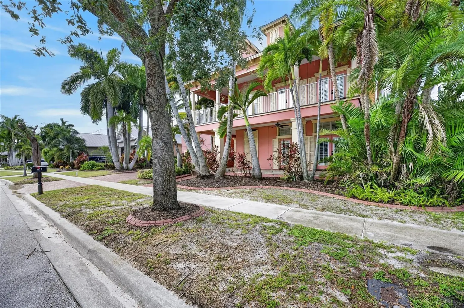 825 ISLEBAY DRIVE, APOLLO BEACH, FL, photo 8 of 100