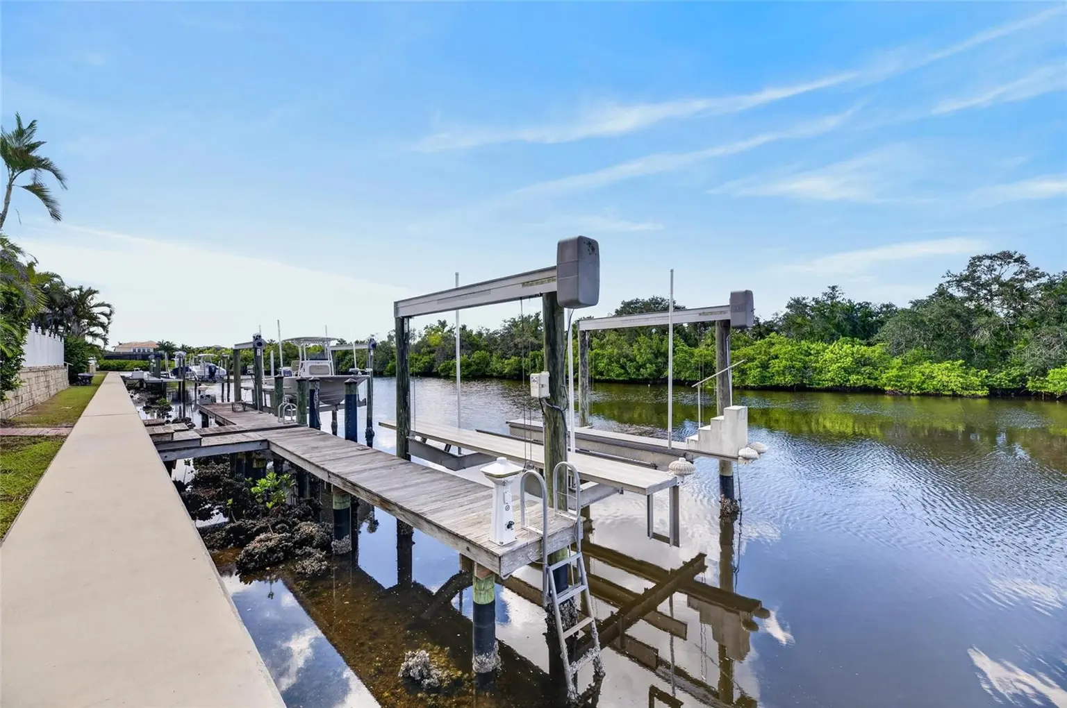 825 ISLEBAY DRIVE, APOLLO BEACH, FL, photo 90 of 100