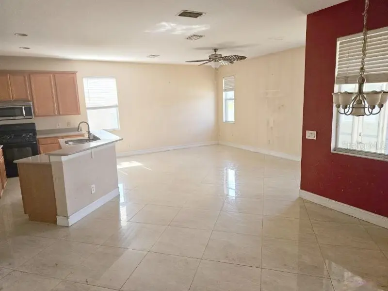 20126 NOB OAK AVENUE, TAMPA, FL, photo 4 of 17