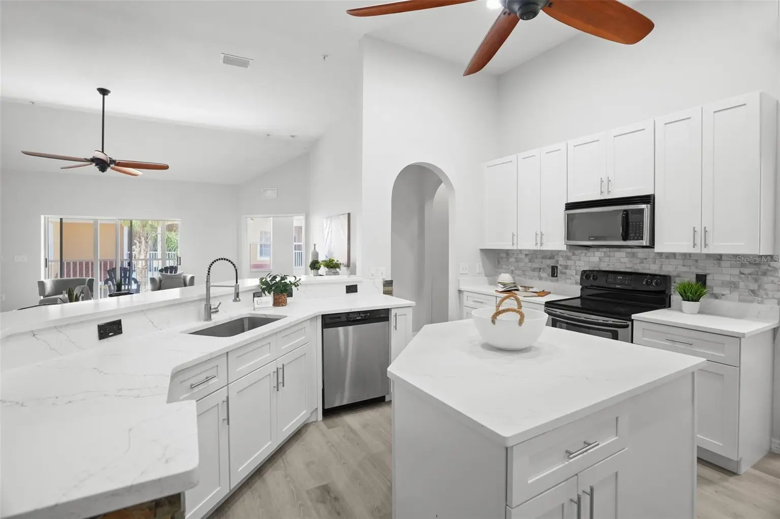 21019 SUNPOINT WAY #201, LUTZ, FL, photo 9 of 42