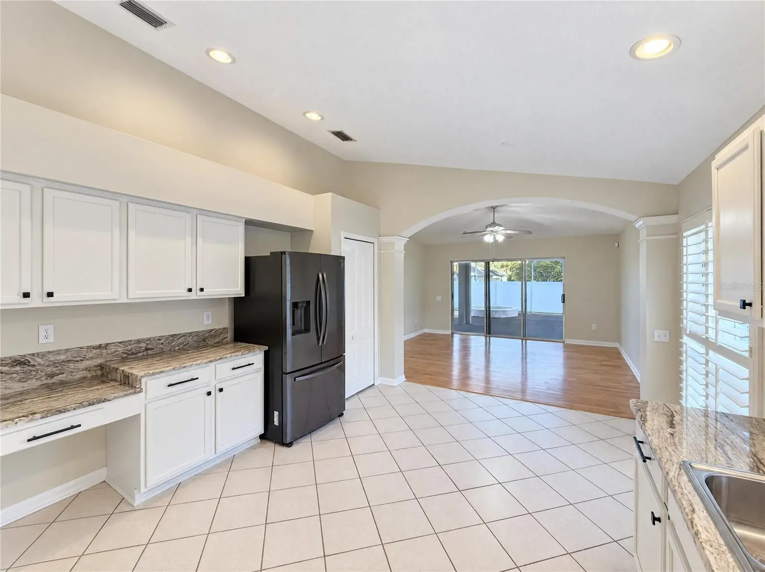 30447 IVERSON DRIVE, WESLEY CHAPEL, FL, photo 9 of 36