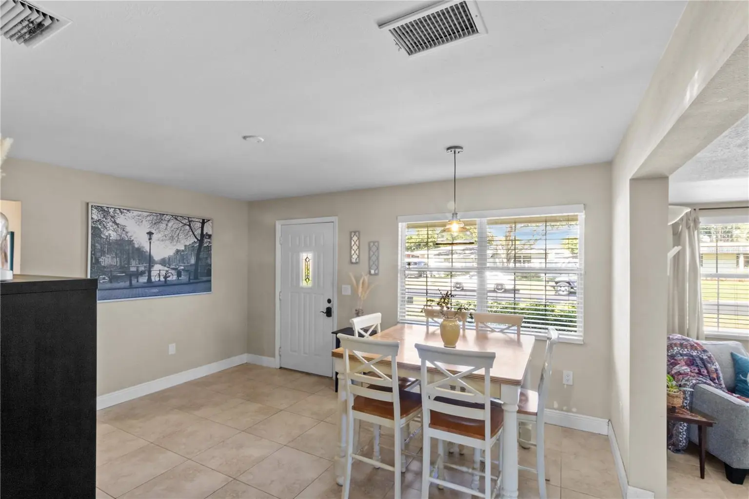 4704 W BAY AVENUE, TAMPA, FL, photo 5 of 30